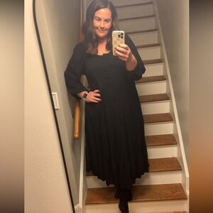 Black Long Sleeve Midi Dress - Classic Women's Dress